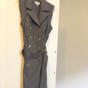 Isaac Mizrahi for Target sleeveless Trench Dress